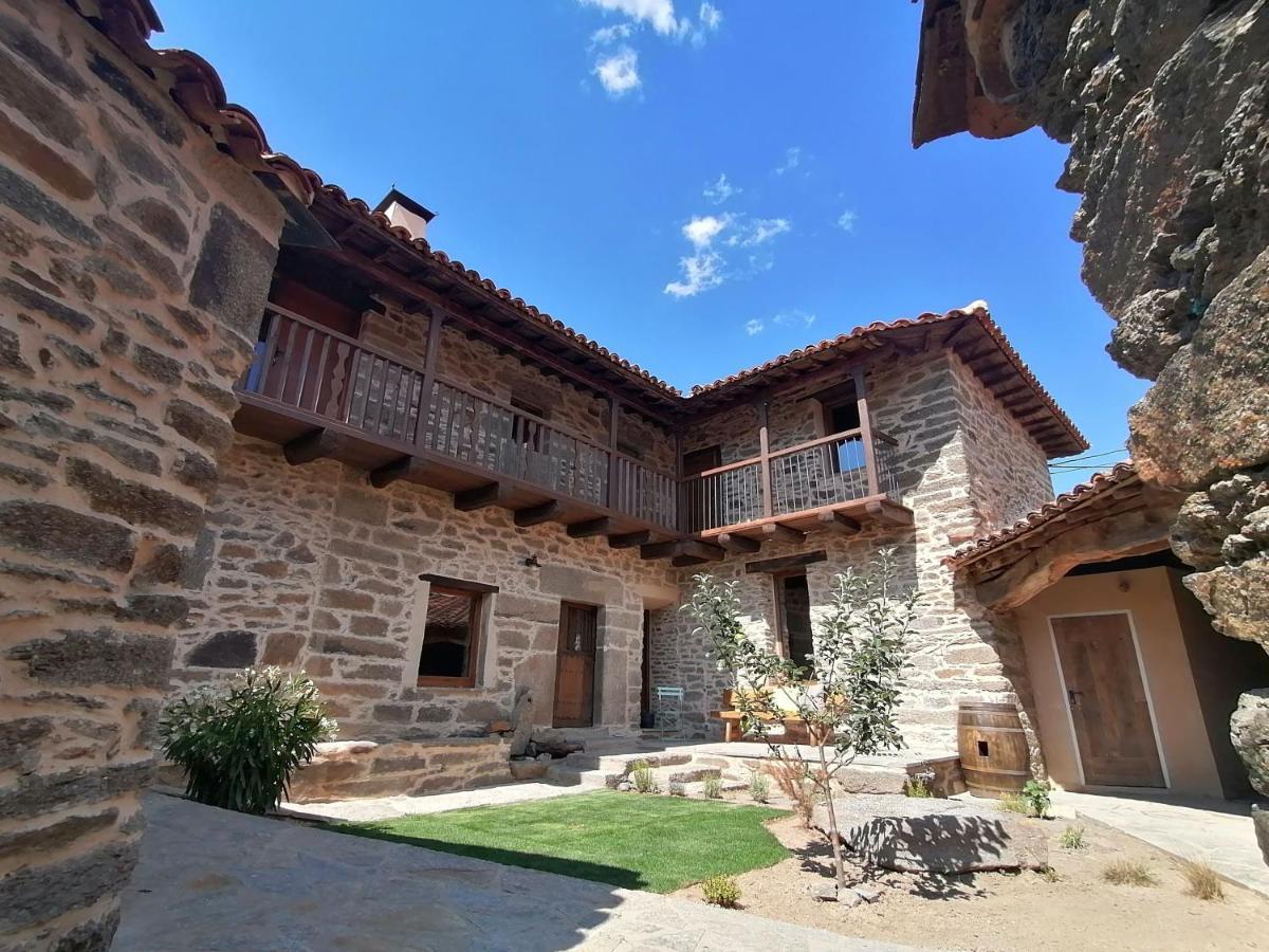 La Fontica Villa Villanueva de Valrojo Exteriör bild